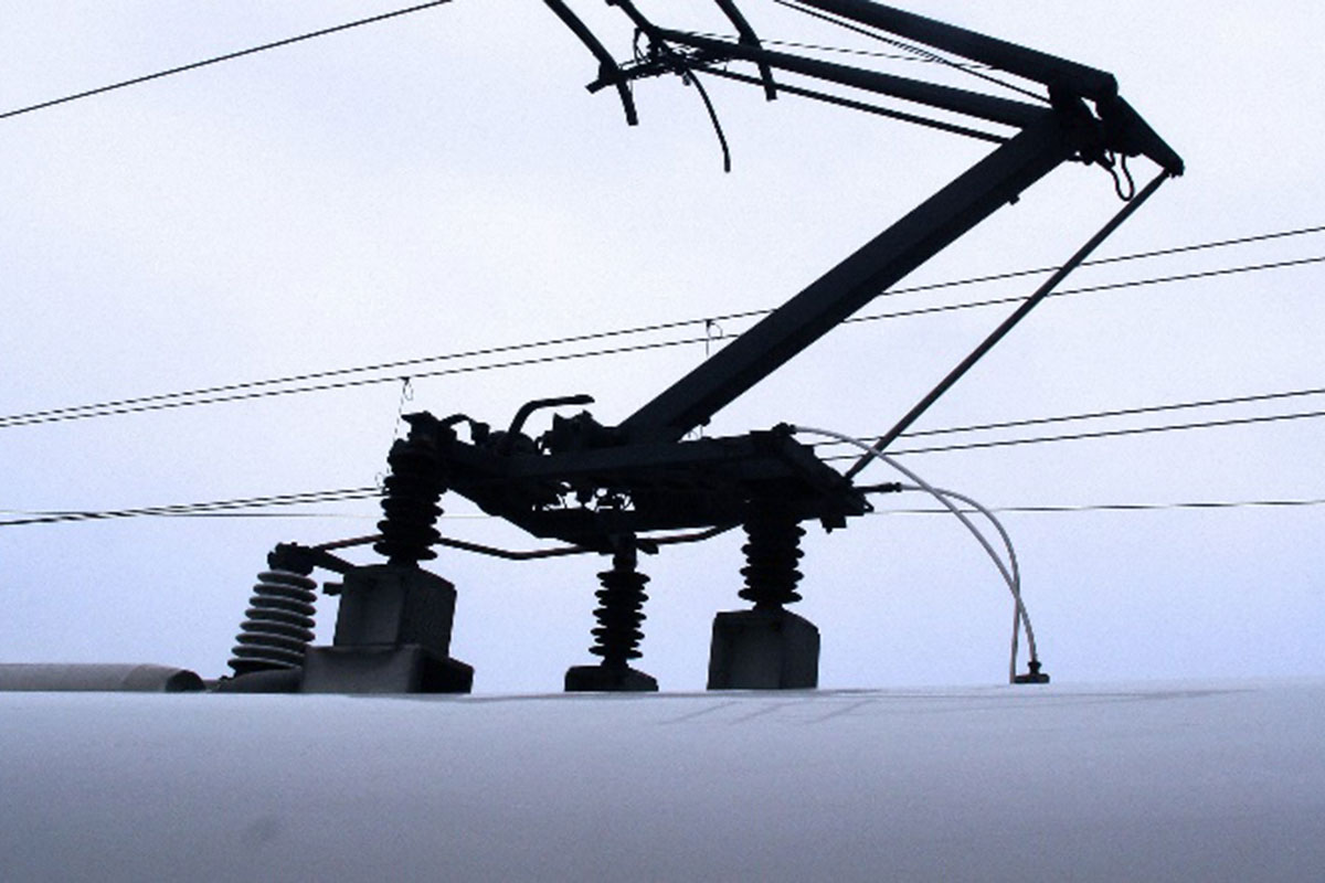 Messungen am Pantografen stellen spezielle Herausforderungen an die Messtechnik