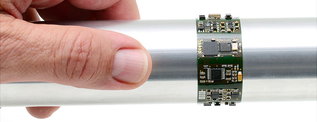 TEL1-PCM-FLEX on rotating shaft Transmitter electronics for strain gauge measurements in confined spaces